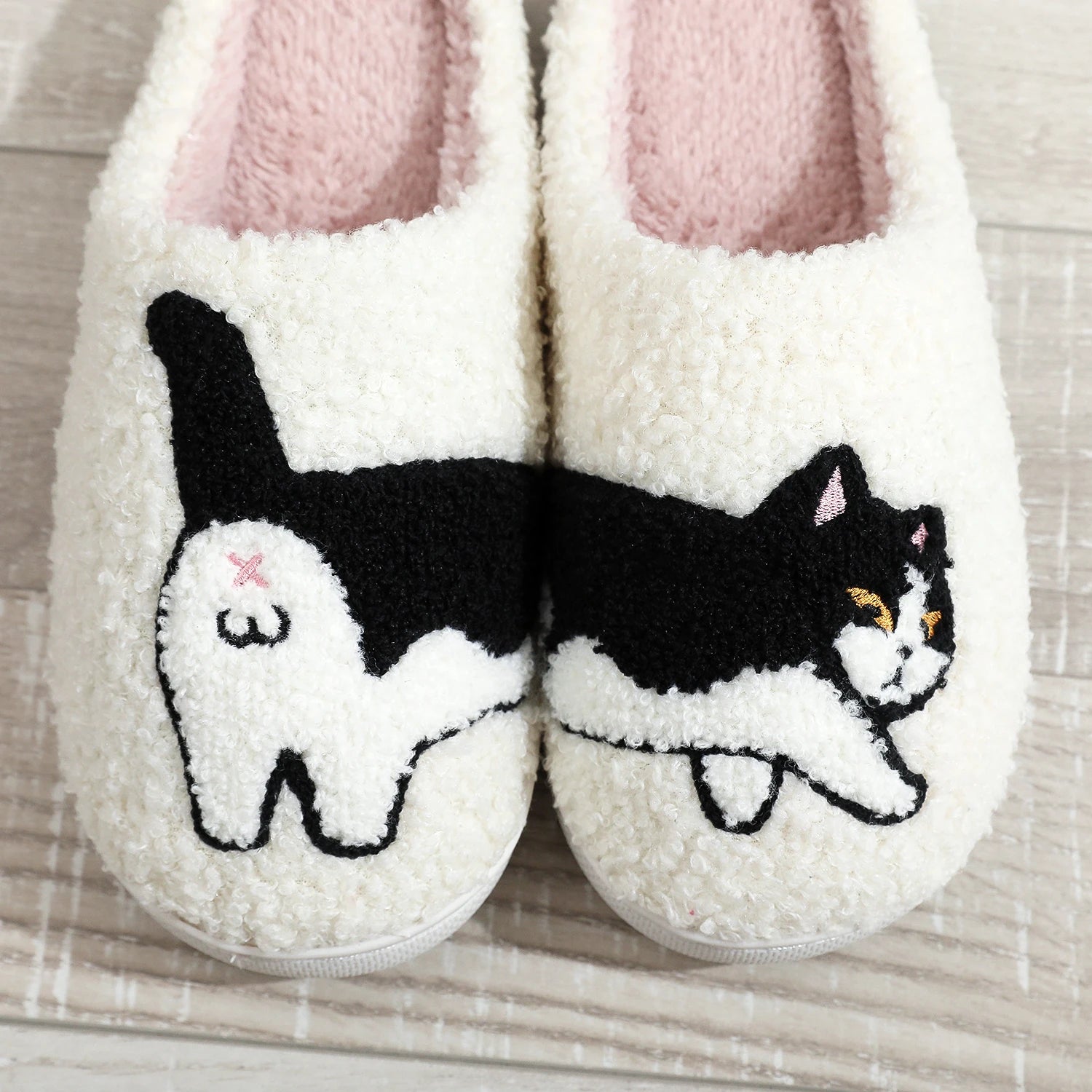 Cow Cat Pet Pattern Embroidered Plush Home Thick-Soled Comfortable Woolen Cotton Slippers Cute Warm Non-Slip Indoor Slippers Pet Mother Gift Cat Lovers Men and Women Can Wear